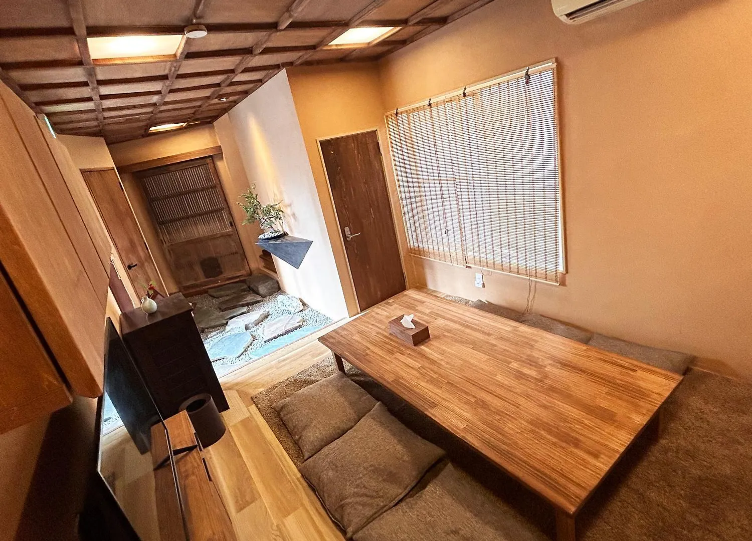 Apartment 満竹華庵 Manchikan Tokyo